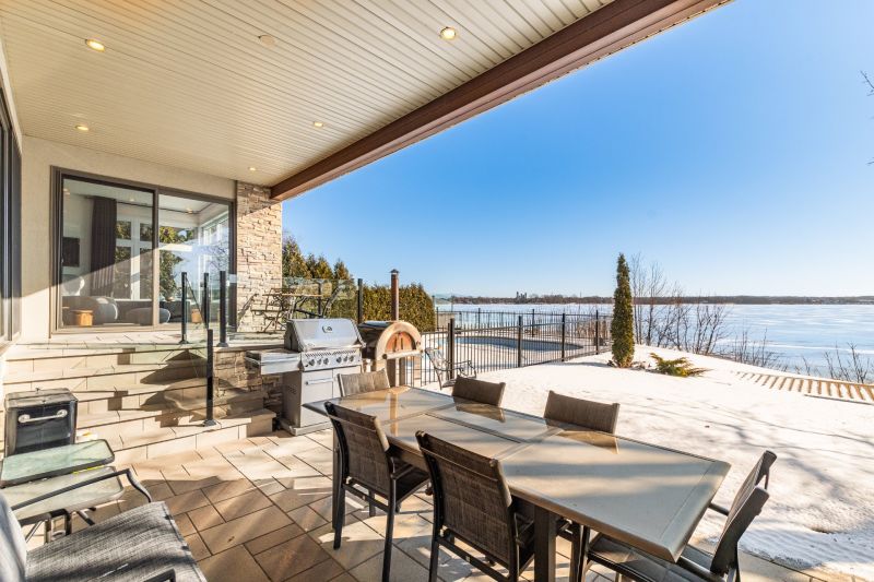 2141 Rue des Roses, Carignan, QC