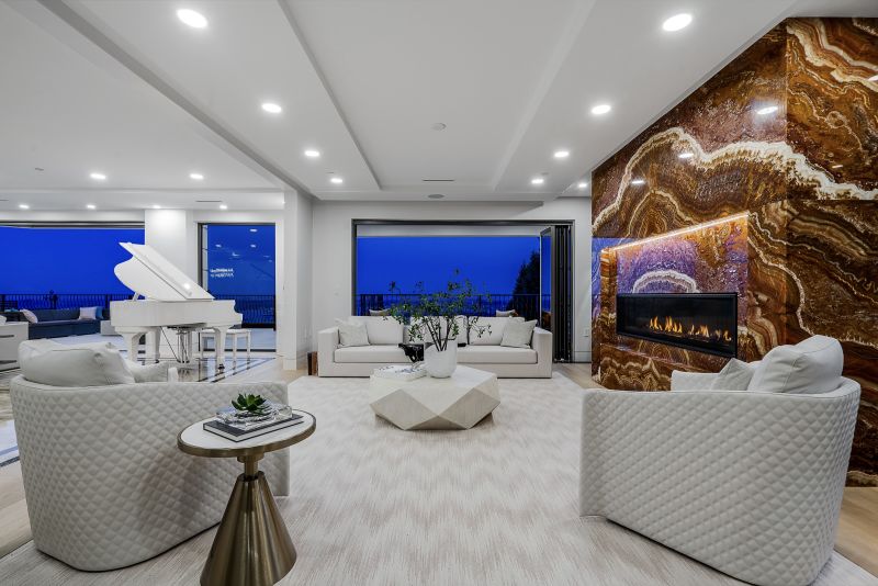 1123 Crestline Road, West Vancouver, BC, Canada, West Vancouver, BC