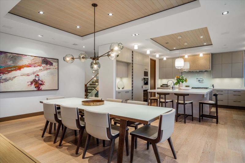 1928 Sasamat Place, Vancouver, BC