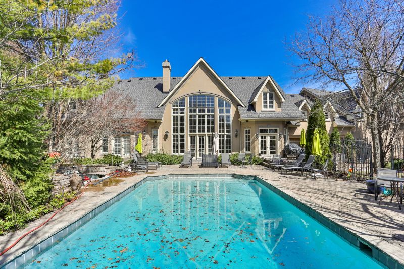 17 Bayview Ridge, Toronto, ON