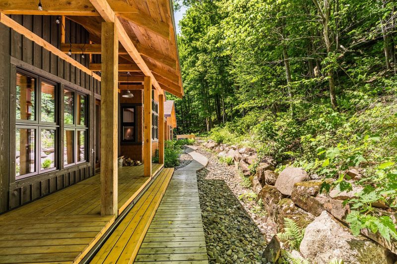 10 Rue du Mont-Aki, Bromont, QC