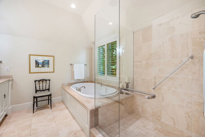 34 Dinnick Crescent, Toronto, ON