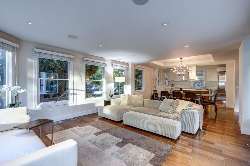 2094 Abbott Street, Kelowna, BC