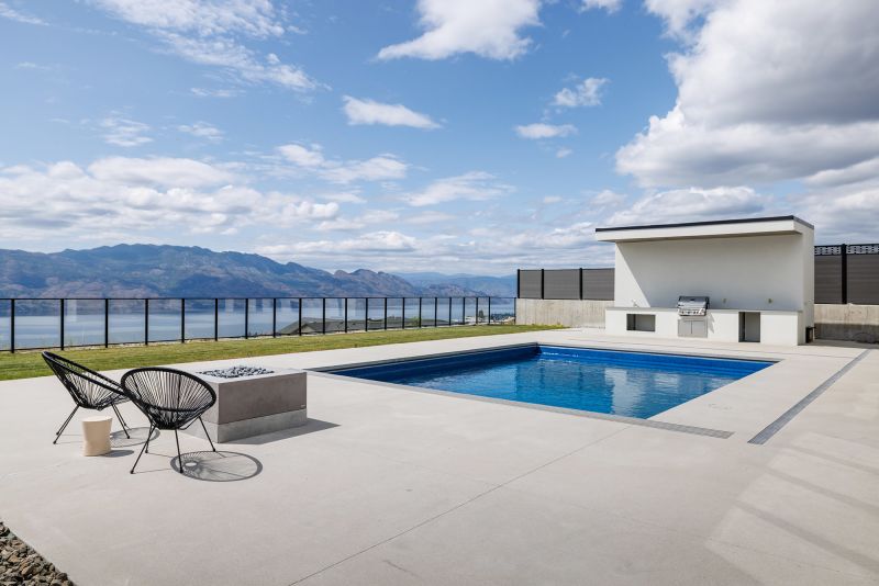 1392 Vineyard Drive, West Kelowna, BC