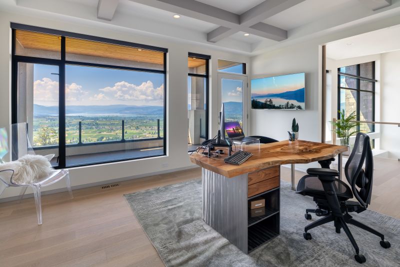 1364 Mine Hill Drive, Kelowna, BC