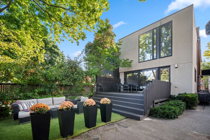 88 Brookdale Avenue, Toronto, ON