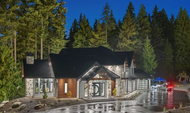 12370 269 Street, Maple Ridge, BC
