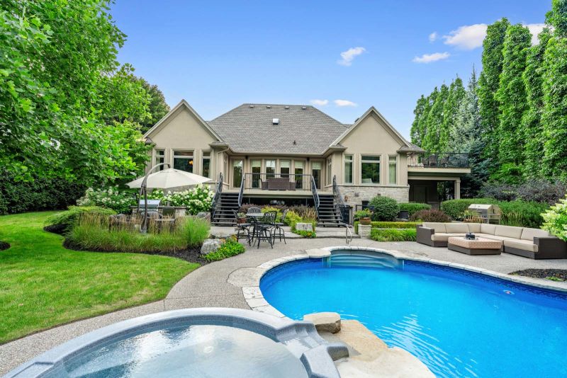 3064 St Clair Ave, Burlington, ON, Canada, Burlington, ON
