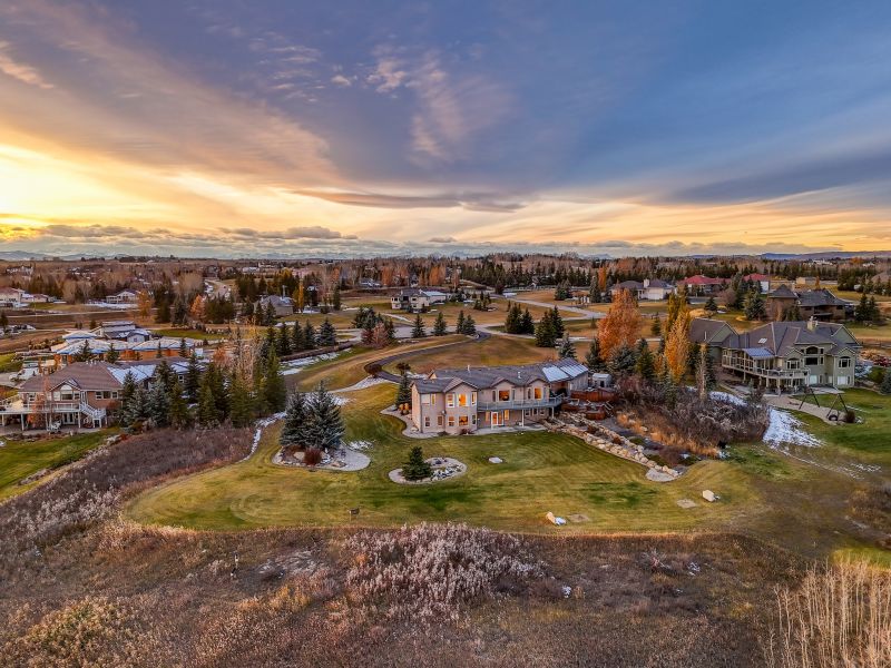 27 Corral View, Calgary, AB
