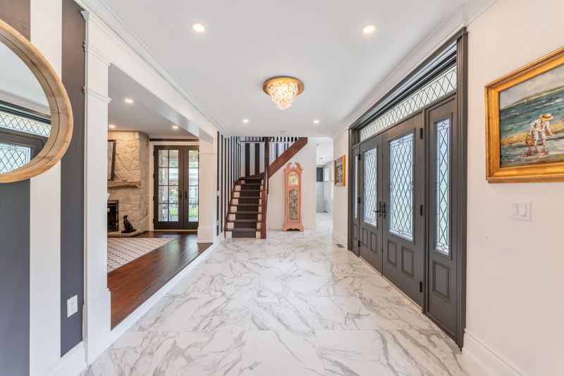 347 East Hart Crescent, Burlington, ON, Canada, Burlington, ON