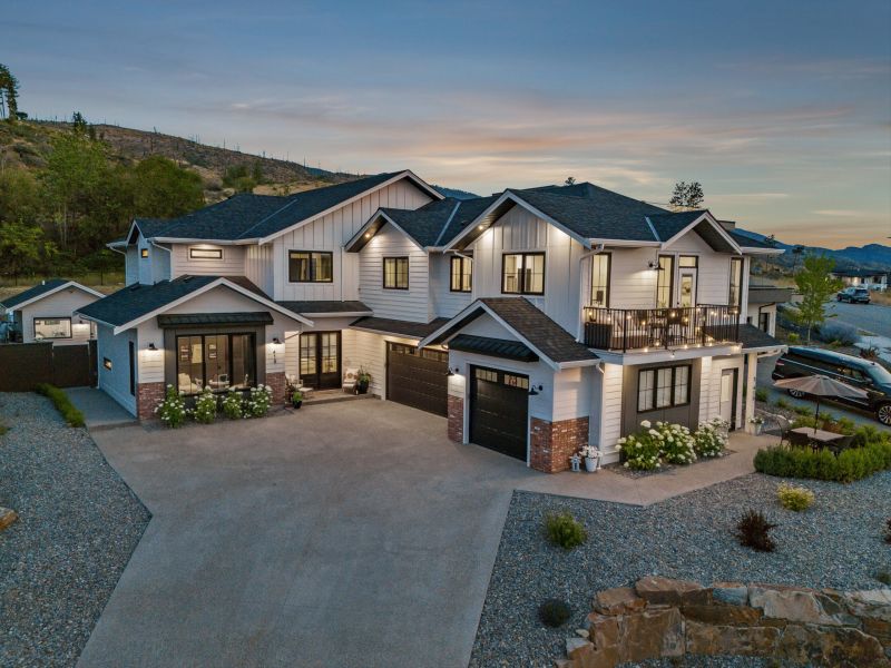 415 Hawk Hill Drive, Kelowna, BC
