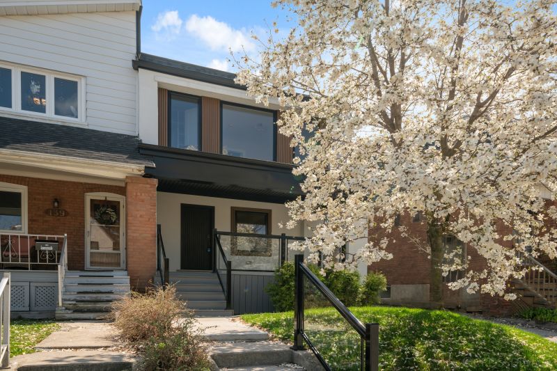 141 Craighurst Avenue, Toronto, ON