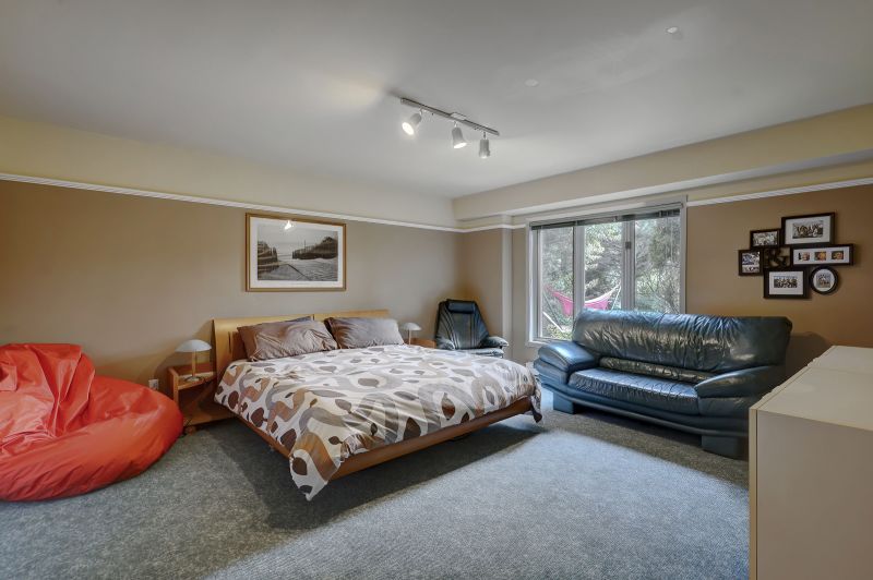 147 Rue Montcalm, Bromont, QC, Canada, Bromont, QC