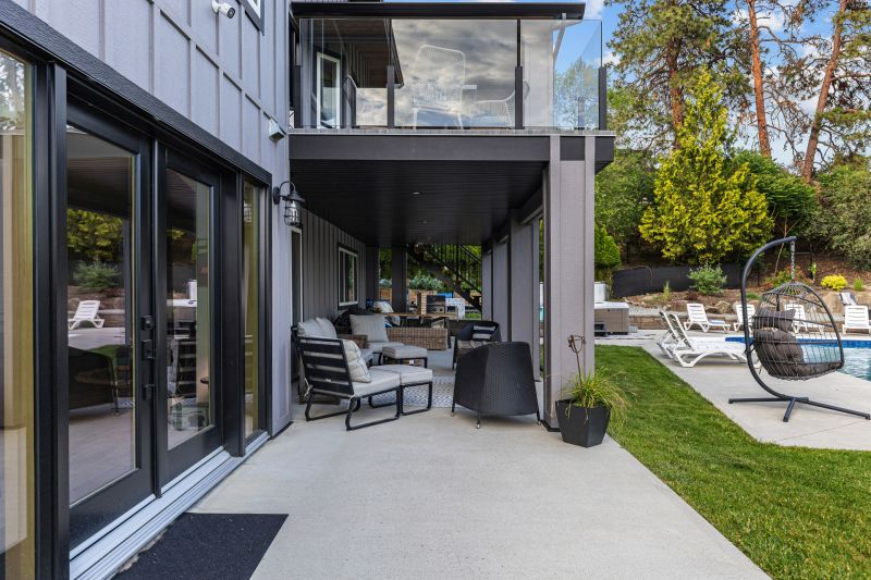 1671 Lindsay Drive, Kelowna, BC