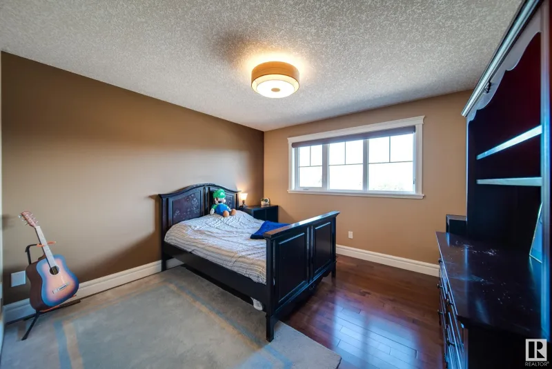 5537 Mcluhan Bluff Northwest, Edmonton, Alberta, Canada, Edmonton, AB