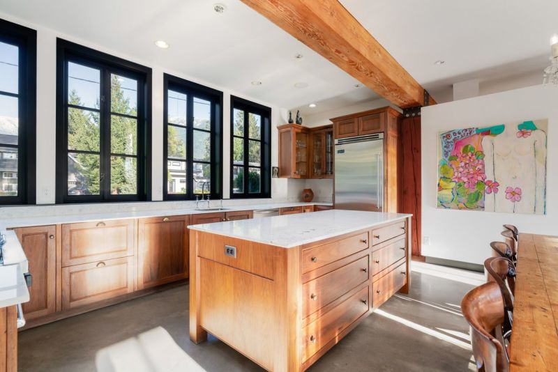 4297 Sunset Boulevard, North Vancouver, BC