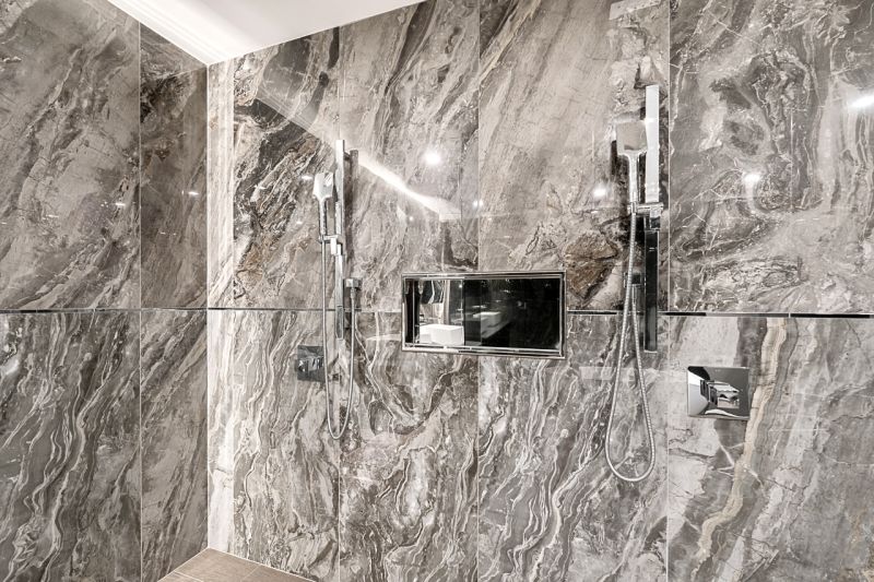 4577 Capilano Road, North Vancouver, BC, Canada, North Vancouver, BC