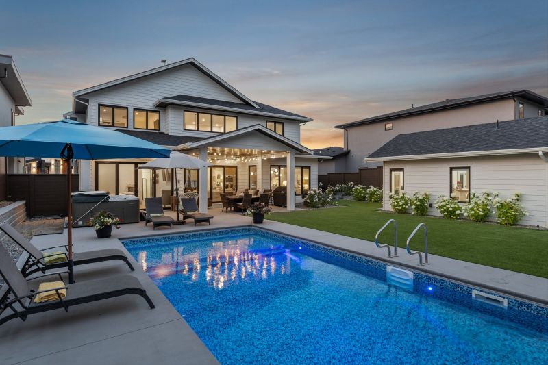 415 Hawk Hill Drive, Kelowna, BC
