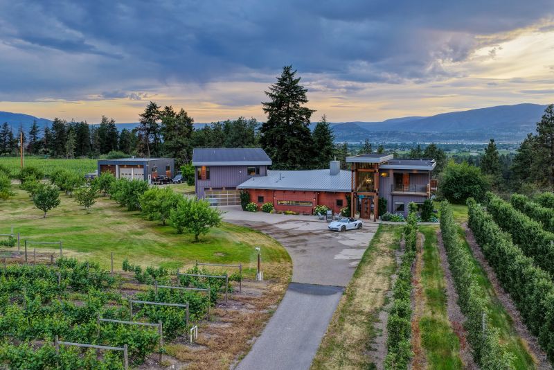 3194 Dunster Road, Kelowna, BC