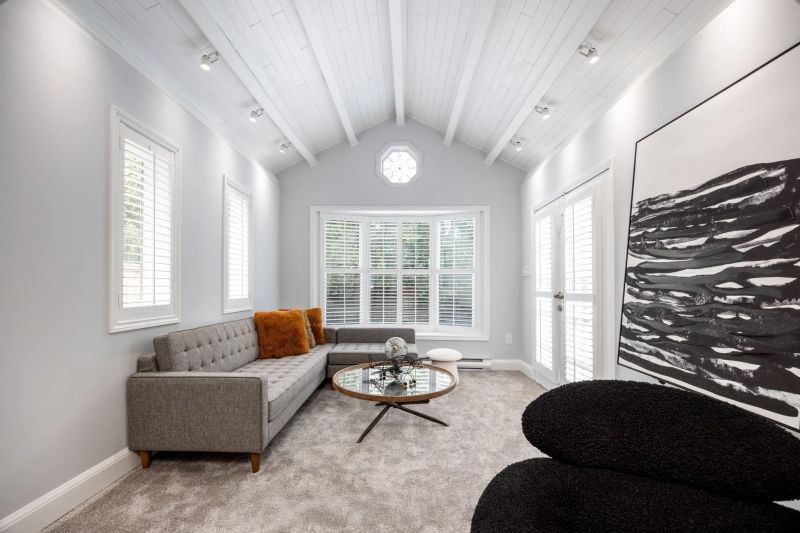 198 Romfield Circuit, Thornhill, ON