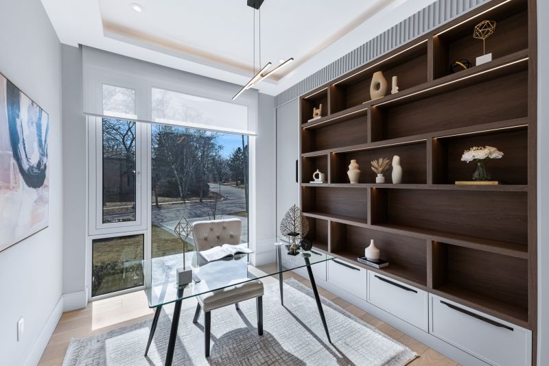 718 Balboa Drive, Mississauga, ON