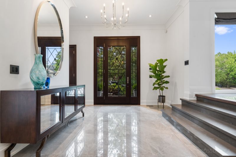 121 Forest Heights Blvd, Toronto, ON