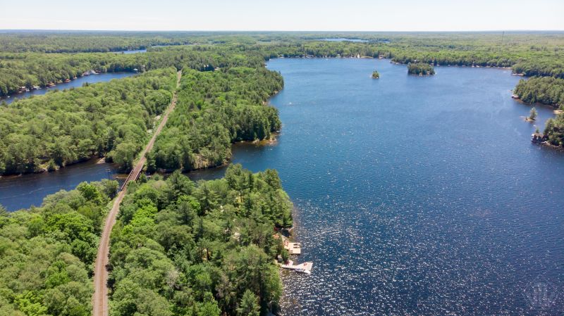 99 Bala Park Island, Bala, ON