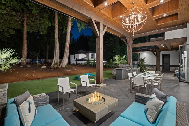 13262 Woodcrest Drive, South Surrey, BC