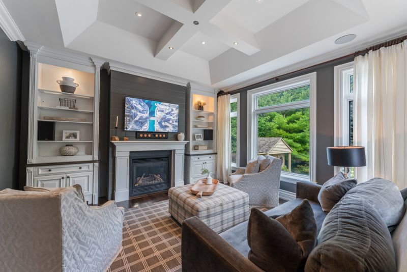 3064 St Clair Ave, Burlington, ON, Canada, Burlington, ON