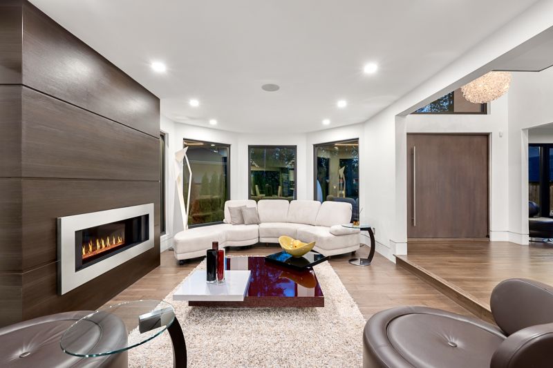 4577 Capilano Road, North Vancouver, BC, Canada, North Vancouver, BC