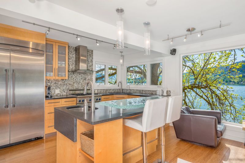 8280 Tronson Road, Vernon, BC