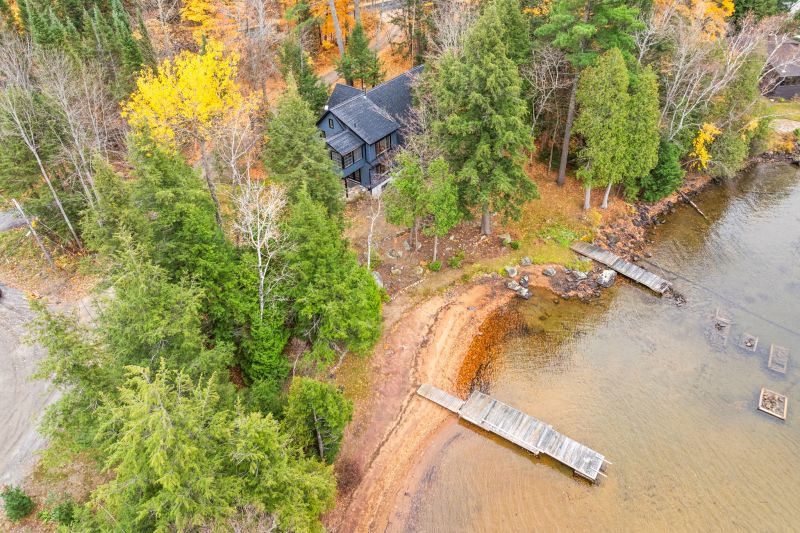 1009 Scotts Boathouse Road, Baysville, ON