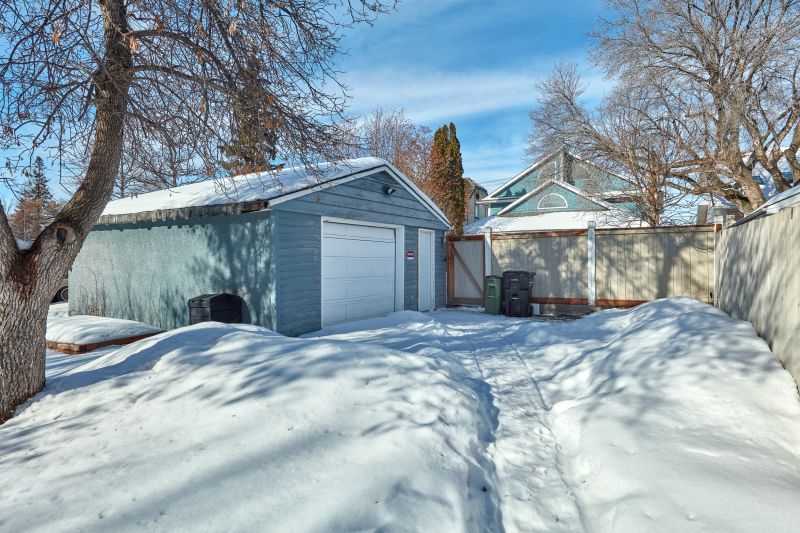 9535 88 Avenue Northwest, Edmonton, AB