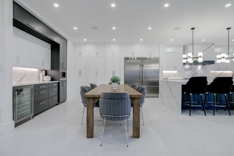 6 Shakespeare Road, Hamilton, ON