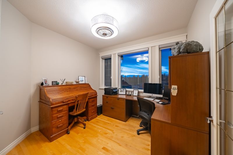 27 Corral View, Calgary, AB