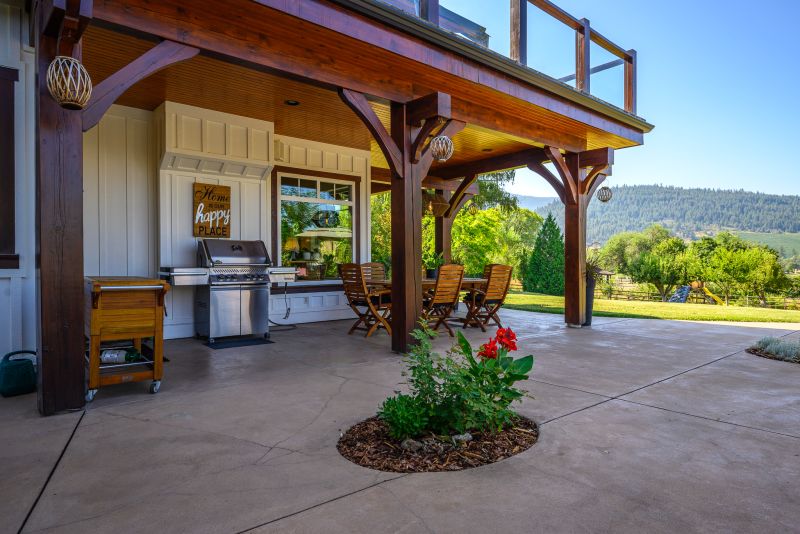 8506 Aberdeen Road, Coldstream, BC, Canada, Coldstream, BC