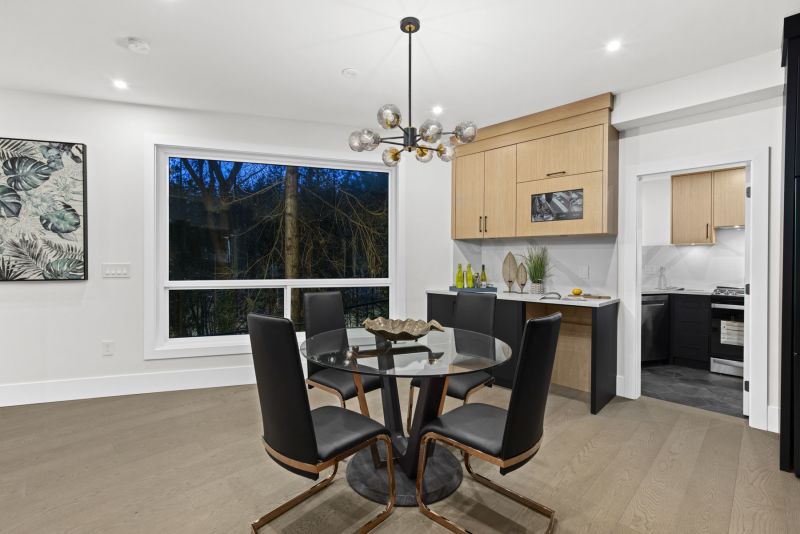 5667 Fairlight Crescent, Delta, BC