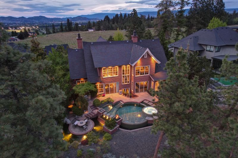 965 Westpoint Drive, Kelowna, BC