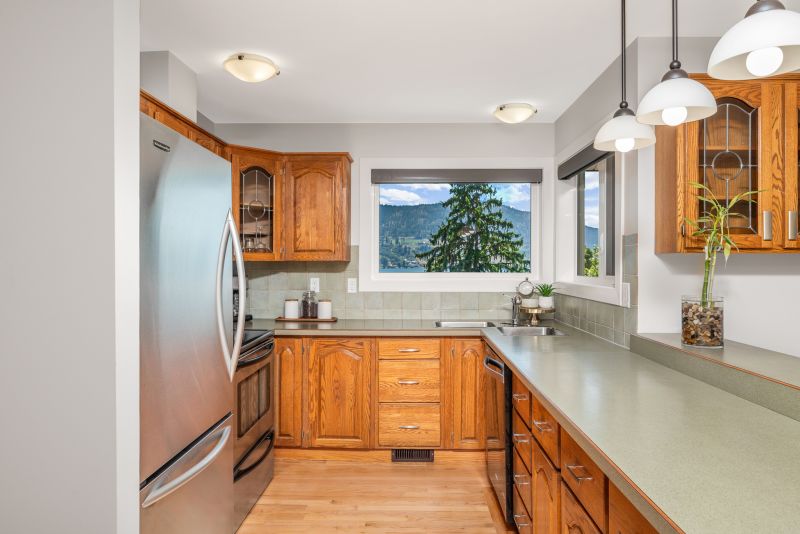 7994 Tronson Road, Vernon, BC