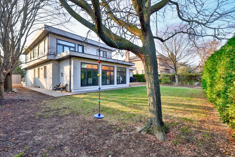 1 Blaine Drive, Toronto, ON