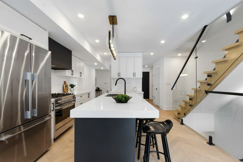 141 Craighurst Avenue, Toronto, ON