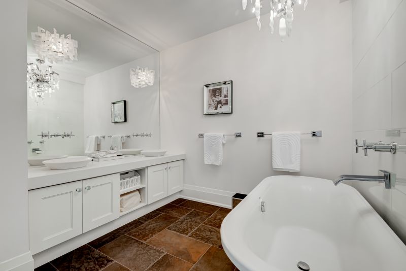 397 King Street West unit 215, Dundas, ON, Canada, Dundas, ON