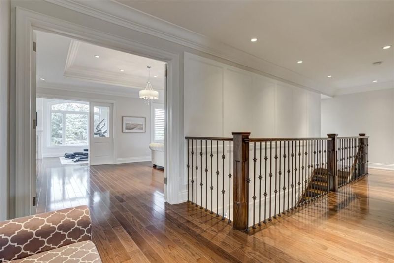 219 Kirkwood Drive, Dundas, ON