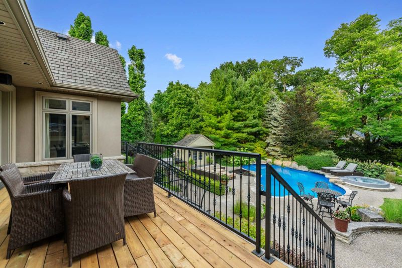 3064 St Clair Ave, Burlington, ON, Canada, Burlington, ON