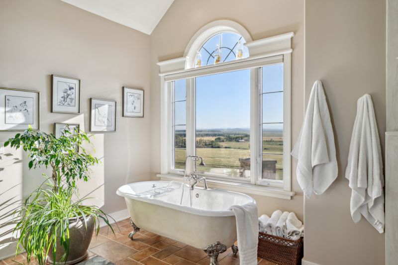 43062 Township Road 250, Calgary, AB