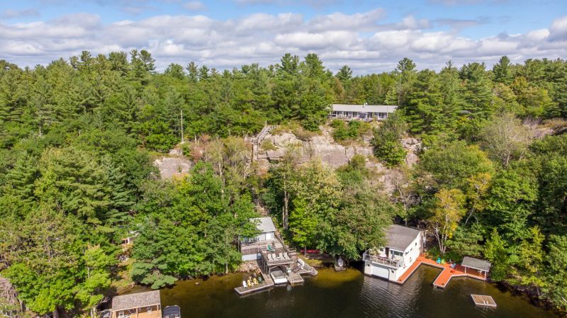 1059 Old Portage Road, Gravenhurst, ON