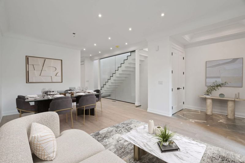 44 Donegall Drive, East York, ON