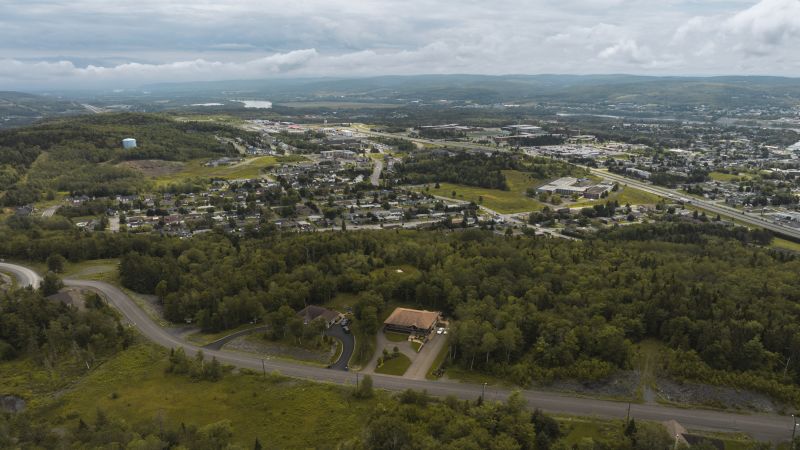 44 Rue De La Falaise, Edmundston, NB, Canada, Edmundston, NB