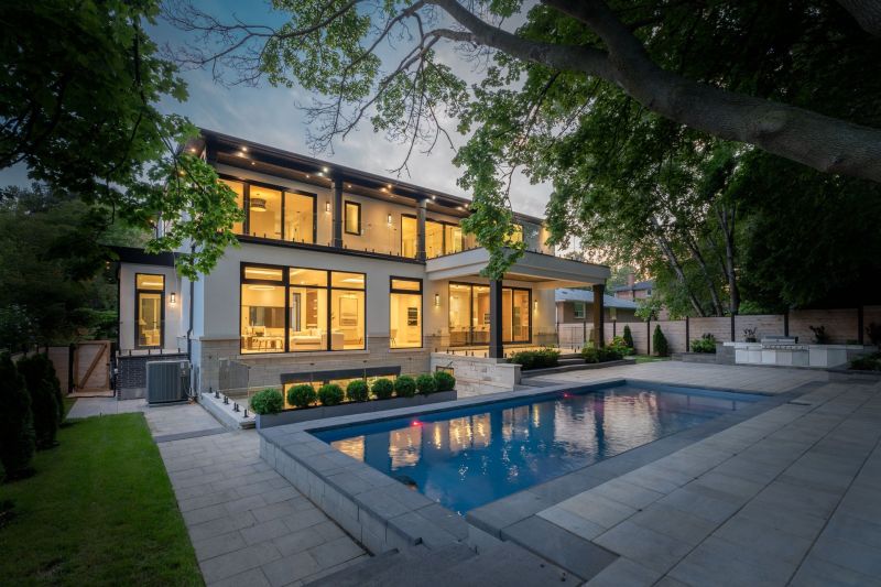 718 Balboa Drive, Mississauga, ON