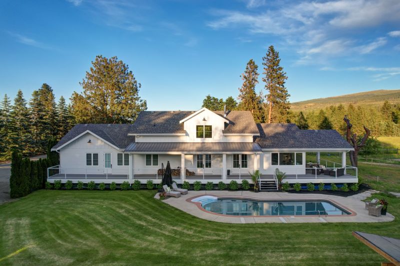 4510 Stewart Road East, Kelowna, BC, Canada, Kelowna, BC